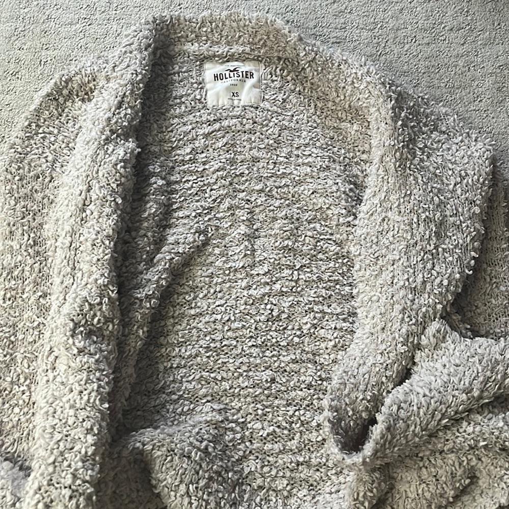 Holister xs cardigan